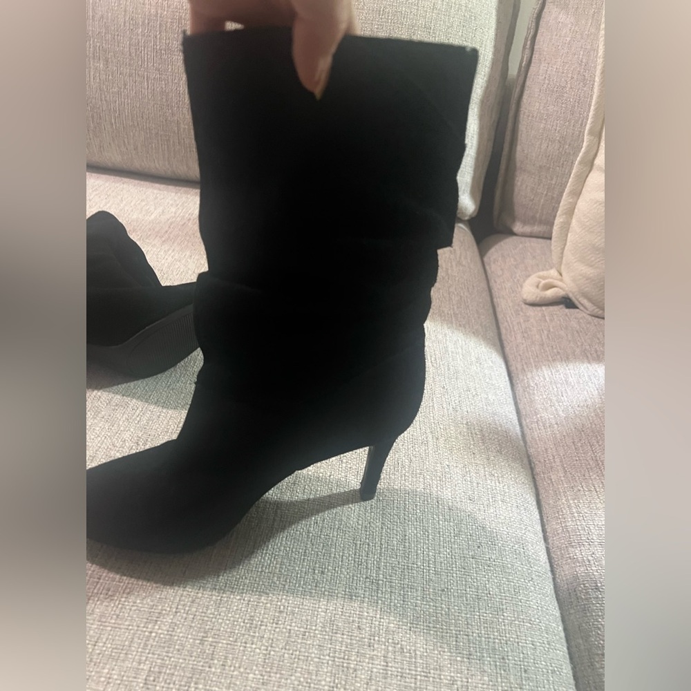 Audrey Brooke Black Heeled Boots